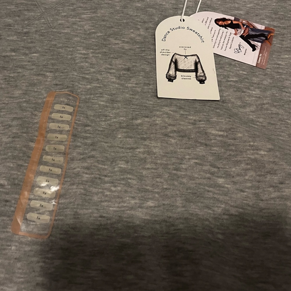 Blogilates Sweatshirt - Picture 3 of 3